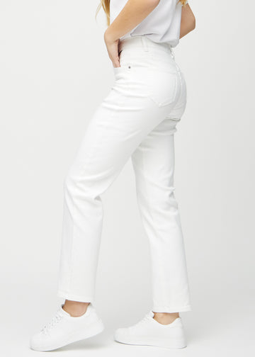 Regular jeans for women in white, color Marguerites. Side view on a model.
