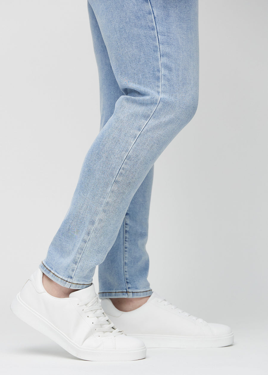 Plus-size model&